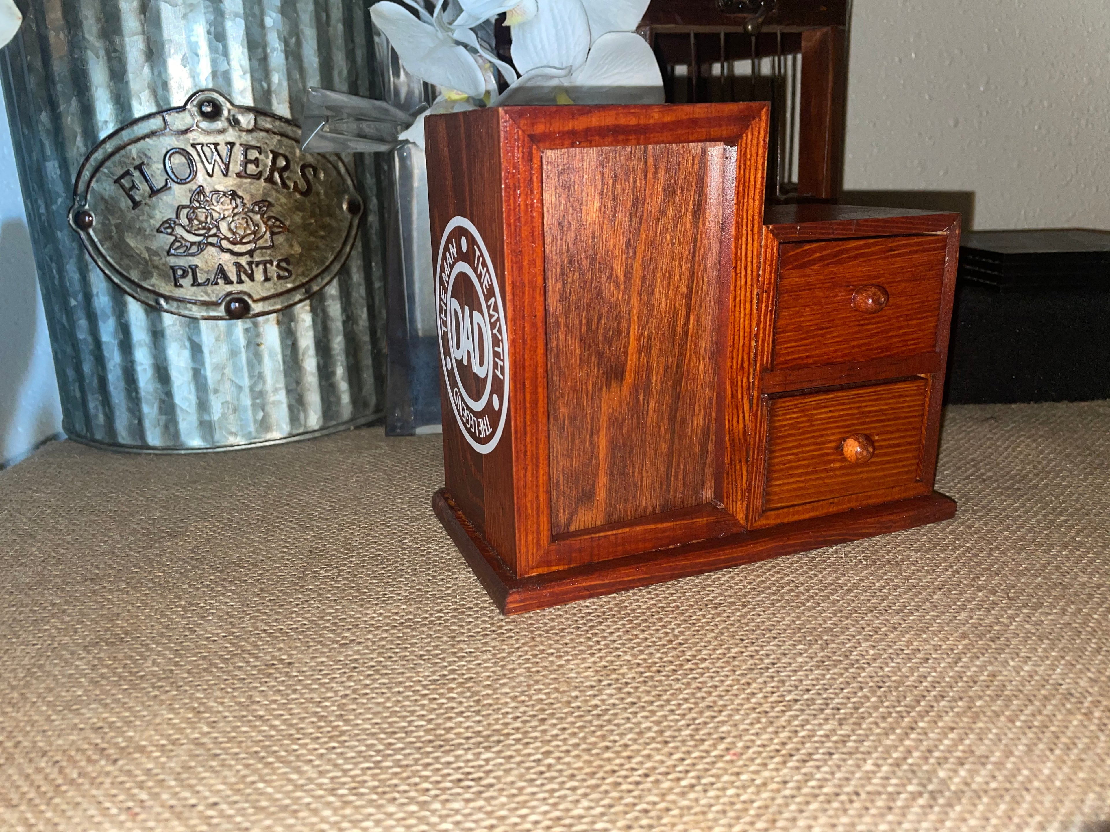 Desk organizer with photo frame