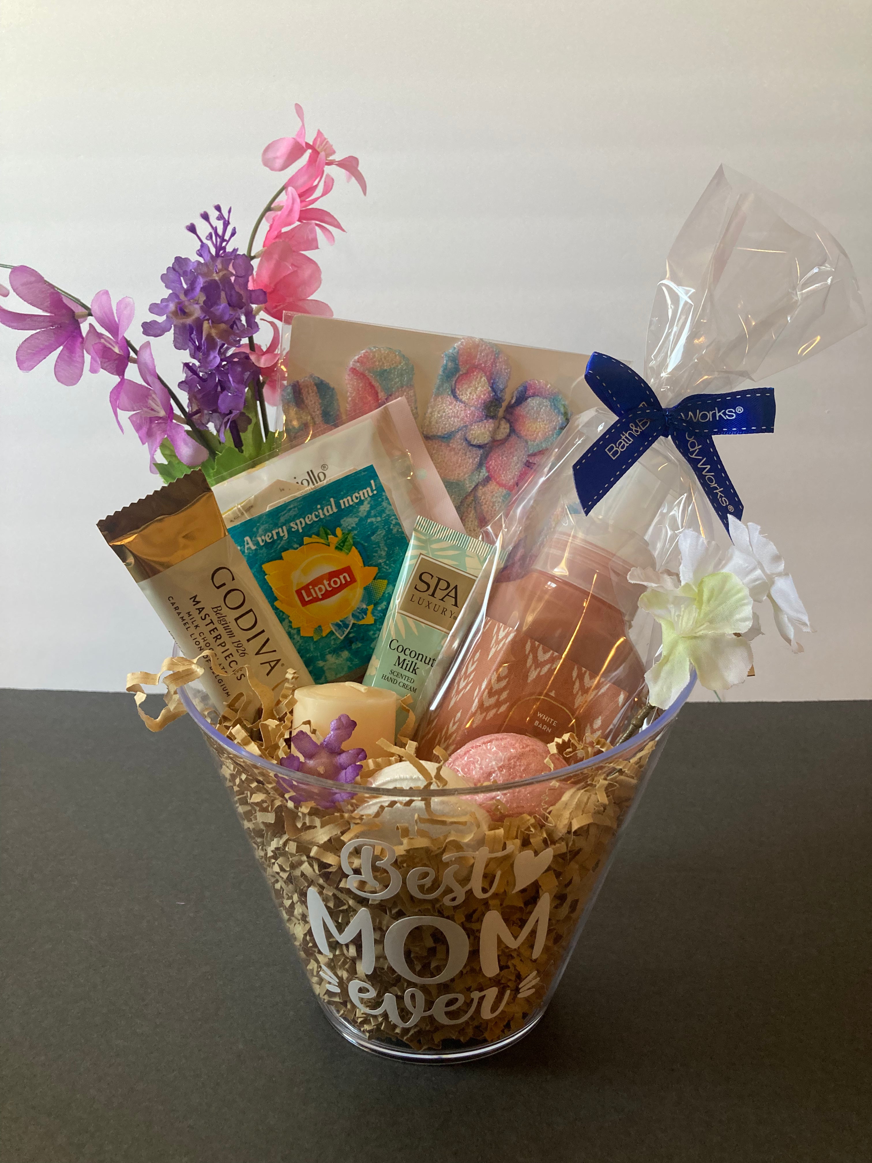 Mini Spa gift basket